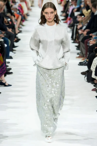 Look 21
